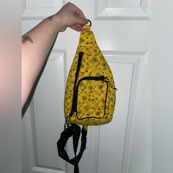 Vera Bradley Bags Rare Harry Potter Vera Bradley Crossbody Bag